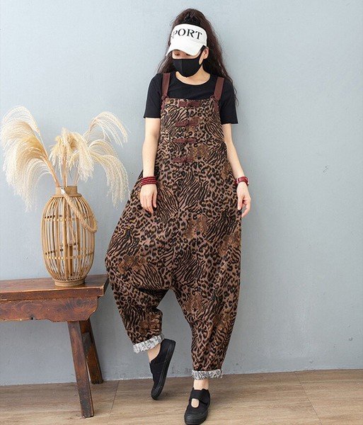 画像2: インパクトあり！個性派　目立ち度抜群ン！ヒョウ柄プリントデザイン　オールインワン/サロペット【MARVELOUS　QUEEN】 (2)