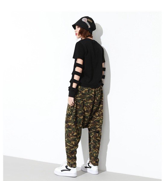画像4: カジュアル・ダンサー必見！迷彩柄サルエルパンツ　ボトム【MARVELOUS　QUEEN】(納期2週間前後） (4)