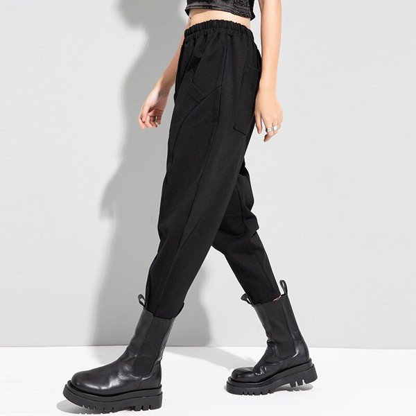 画像2: 目立ち度MAX！個性派デザインパンツ　　シックなブラックパンツ　ボトム（納期2週間前後）【MARVELOUS　QUEEN】 (2)