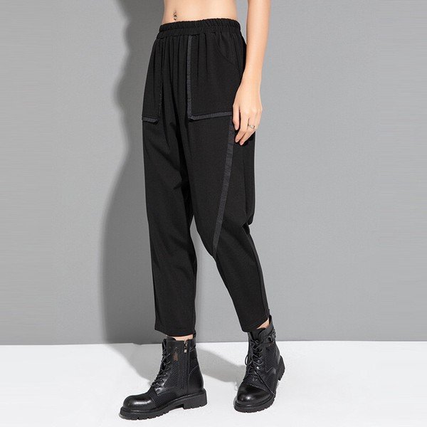 画像4: 目立ち度MAX！個性派デザインパンツ　　シックなブラックパンツ　ボトム（納期2週間前後）【MARVELOUS　QUEEN】 (4)