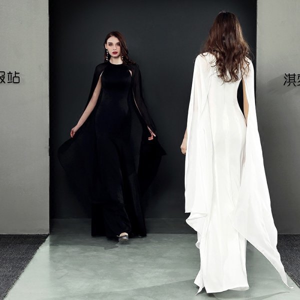 画像2: 大きなサイズ（XXLサイズ）欧米style！エレガントなデザイン肩シフォンフリル　ロングドレス　キャバドレス【MARVELOUS　QUEEN】 (2)