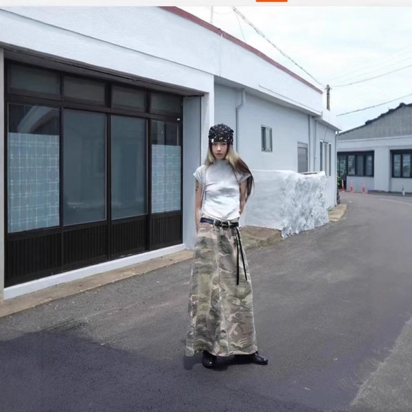 画像6: 目立ち度MAX！オシャレなデニム生地デザイン　迷彩柄ロングスカート【MARVELOUS　QUEEN】(納期2週間前後） (6)