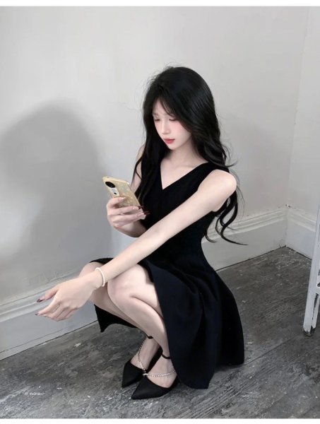 画像2: シックなデザインのＡライン　ミニワンピ　キャバワンピ　大きなサイズあり (2)