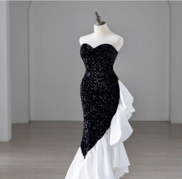 画像2: エレガントでゴージャスな斜めフリルデザイン　ストレッチタイトミニドレス　キャバドレス　キャバワンピ (2)