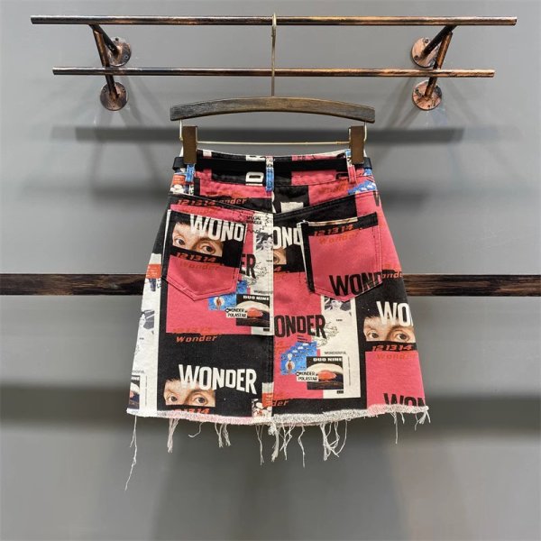 画像4: 目立ち個性派/個性派スタイル　迷彩柄デニム生地 　ボトムスカート【MARVELOUS　QUEEN】 (4)