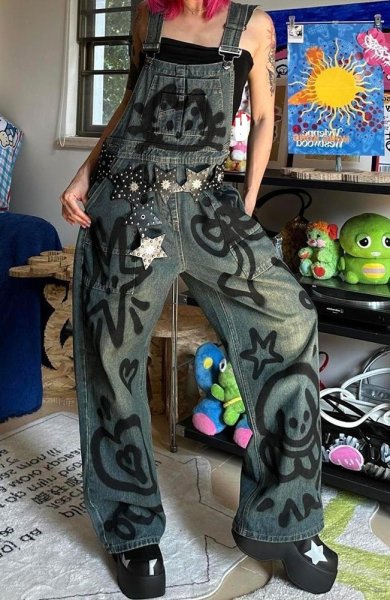 画像1: 個性派スタイル　デニム生地ゆったりデザイン　サロペット　オールインワン　ワンピース【MARVELOUS　QUEEN】 (1)